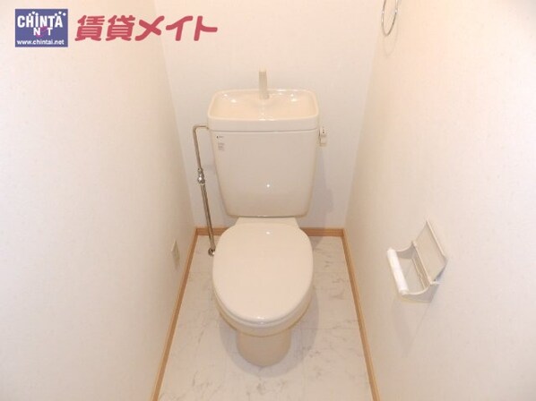 シャトレ桑名の物件内観写真